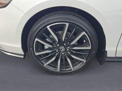 New 2026 Honda Accord Touring image 9