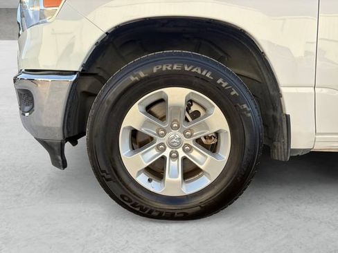 Used 2024 RAM 1500 Laramie RWD image 23