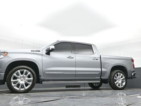 Certified 2026 Chevrolet Silverado 1500 High Country image 46