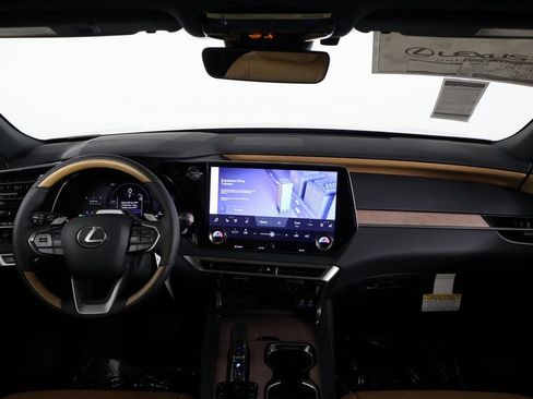 New 2026 Lexus RX 450h AWD w/ Convenience Package image 4