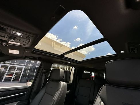 Used 2023 GMC Yukon XL Denali w/ Max Trailering Package RWD image 30