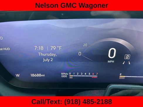 Used 2025 Buick Enclave Avenir w/ Super Cruise Package FWD image 16