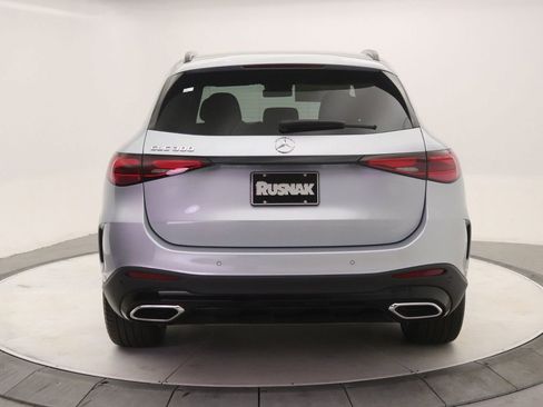 New 2026 Mercedes-Benz GLC 300 image 3