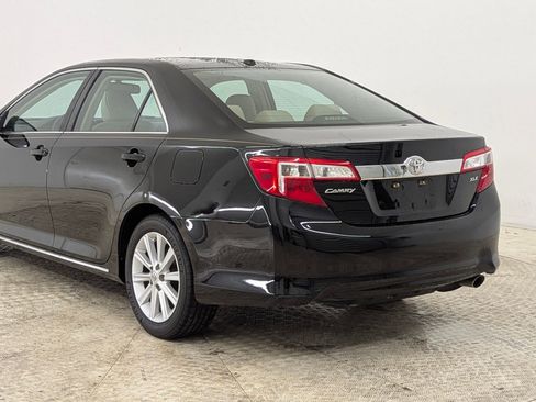Used 2012 Toyota Camry XLE image 3