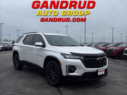 Used 2022 Chevrolet Traverse RS