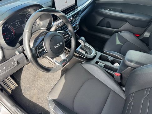 Used 2022 Kia Forte GT-Line w/ GT-Line Premium Package image 10