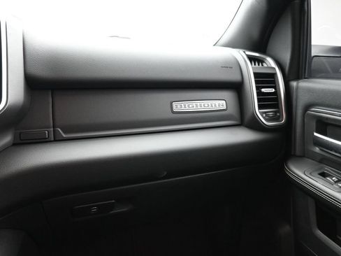 New 2026 RAM 2500 Big Horn AWD/4WD image 19