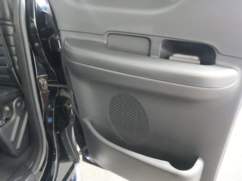 Used 2000 Ford F150 Harley-Davidson RWD image 29