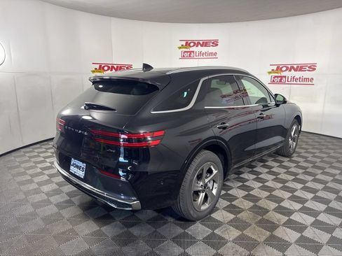 New 2026 Genesis GV70 2.5T Advanced AWD/4WD image 16