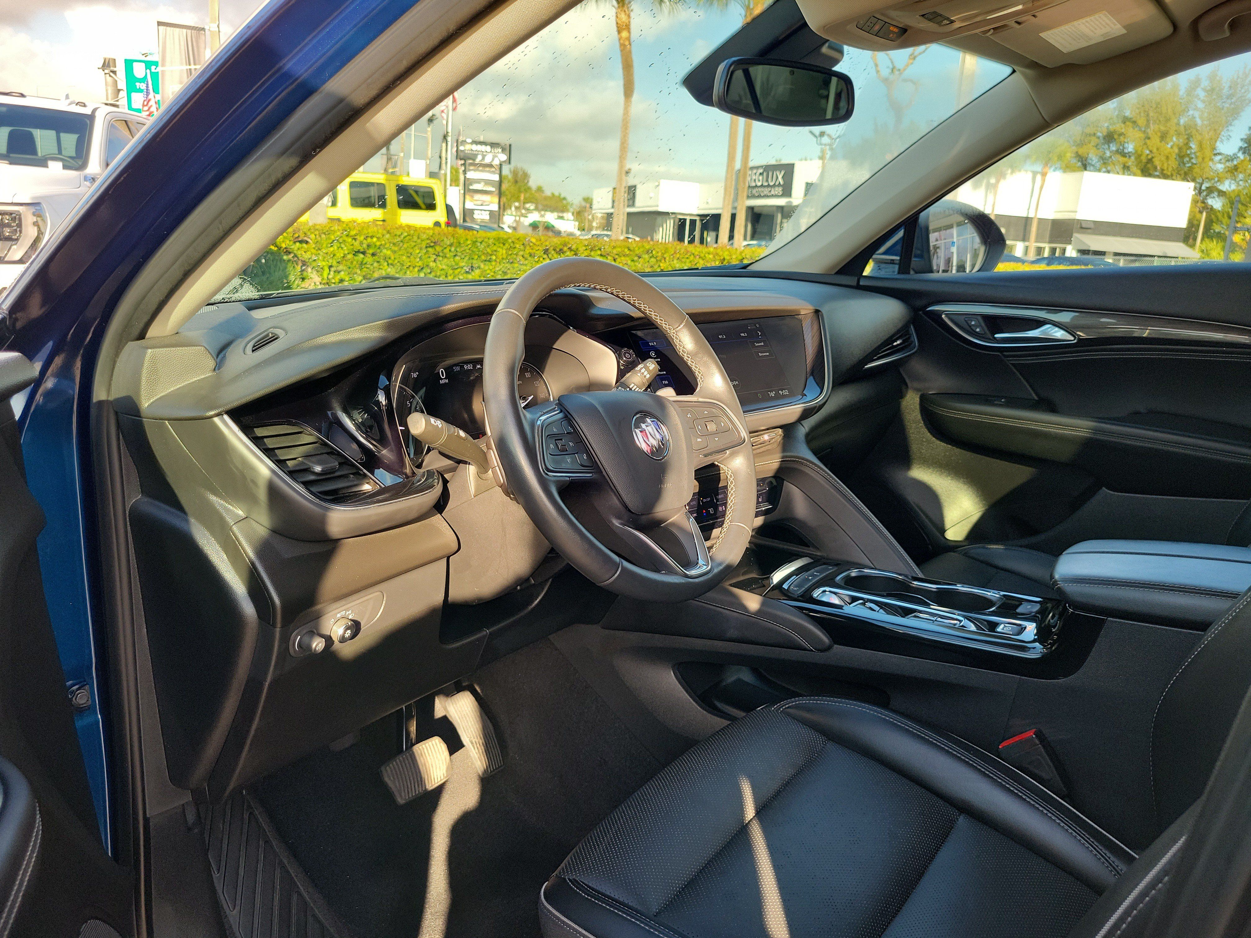 Used 2023 Buick Envision Essence FWD image 9