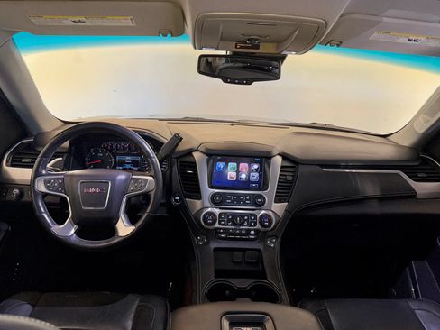 Used 2017 GMC Yukon SLT AWD/4WD image 14