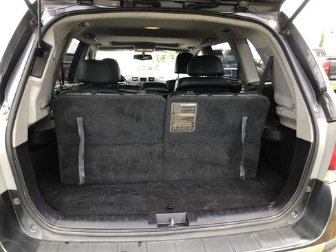 Used 2011 Toyota Highlander 2WD image 9