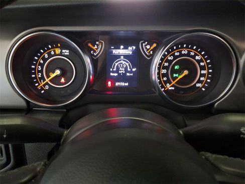 Certified 2022 Jeep Gladiator Sport image 14