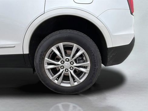 Certified 2021 Cadillac XT5 Premium Luxury image 18