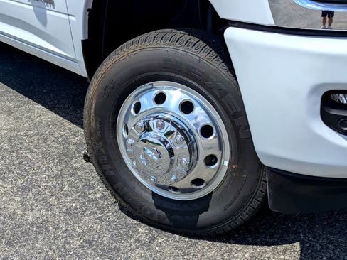 New 2026 RAM 3500 Laramie w/ Max Tow Package image 33