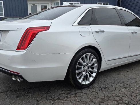Used 2016 Cadillac CT6 Luxury image 4
