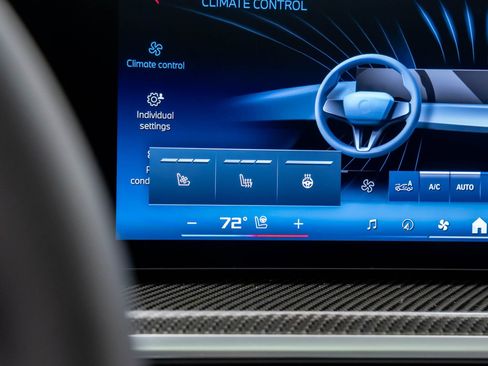 New 2026 BMW X5 M60i image 27