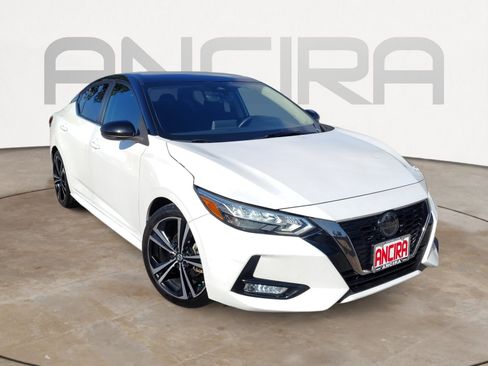 Used 2020 Nissan Sentra SR w/ Electronics Package FWD image 4