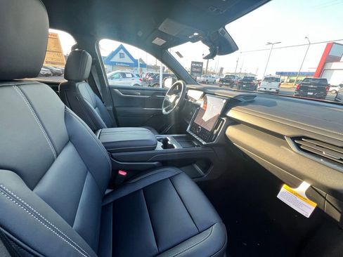 New 2026 GMC Acadia Elevation w/ Black Edition image 40