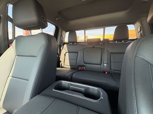 Used 2025 Chevrolet Silverado 2500 LTZ w/ LTZ Plus Package image 44