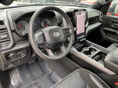 Used 2025 RAM 1500 Laramie image 34