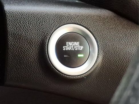 Used 2024 GMC Terrain SLE AWD/4WD image 23