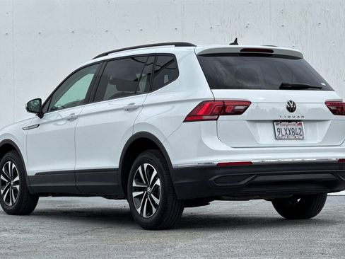 Used 2024 Volkswagen Tiguan S image 6