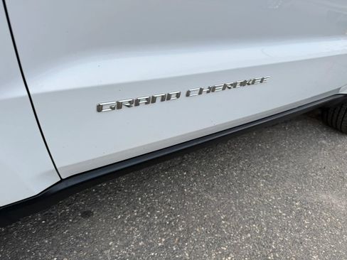 Used 2015 Jeep Grand Cherokee Limited image 7