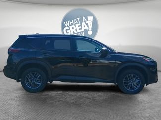 Used 2026 Nissan Rogue S FWD video 2
