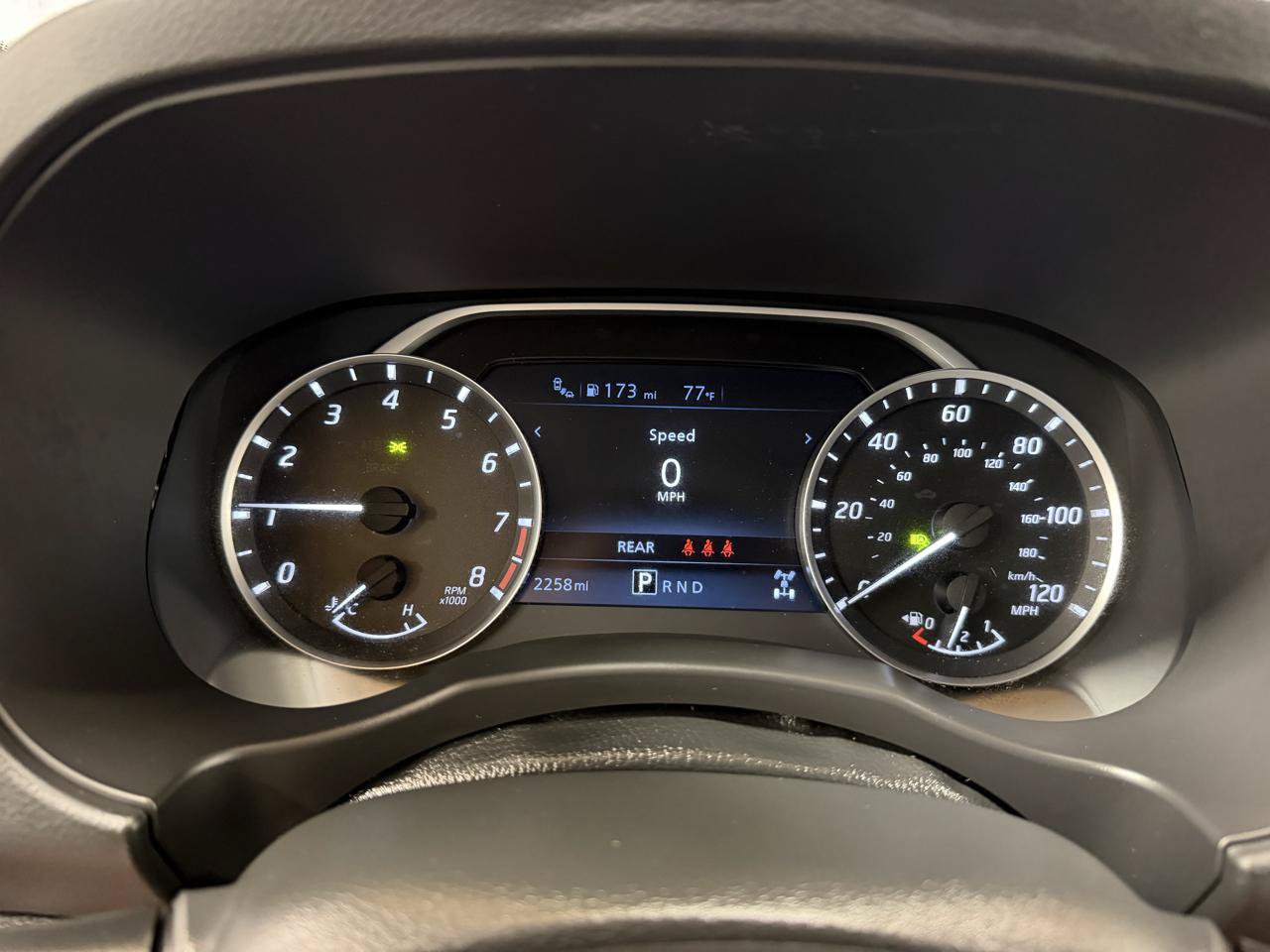 Used 2025 Nissan Frontier SV AWD/4WD image 18