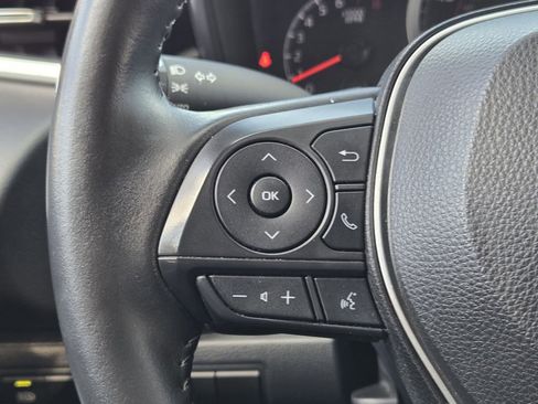 Used 2022 Toyota Corolla SE image 34