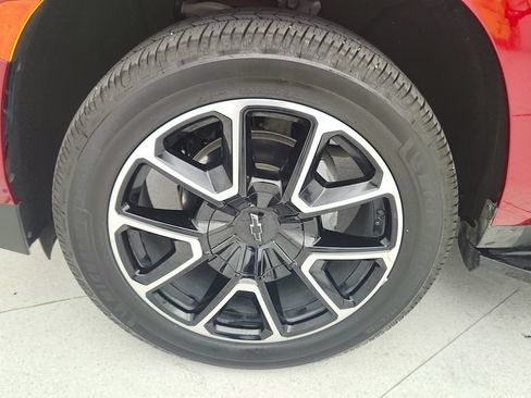 Certified 2023 Chevrolet Tahoe RST RWD image 32