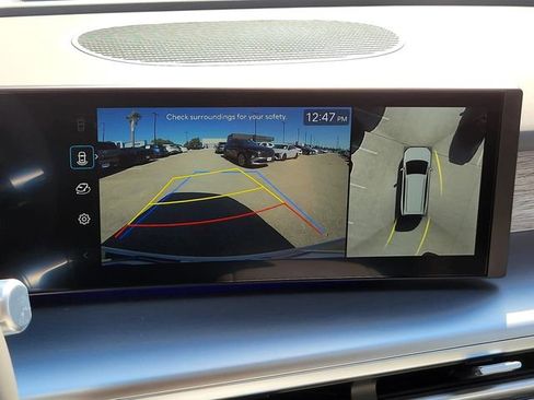 New 2026 Hyundai Ioniq 9 SEL w/ Tow & Go Package image 18