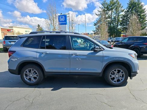 Certified 2024 Honda Passport TrailSport image 12