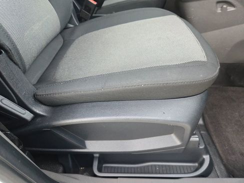 Used 2021 Ford Transit Connect XL image 24