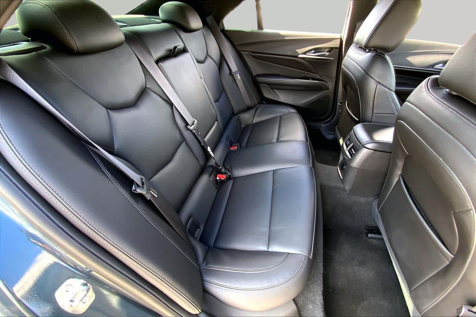 Used 2022 Cadillac CT4 Luxury RWD image 19