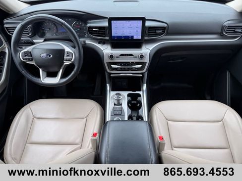 Used 2023 Ford Explorer XLT w/ Equipment Group 202A AWD/4WD image 19