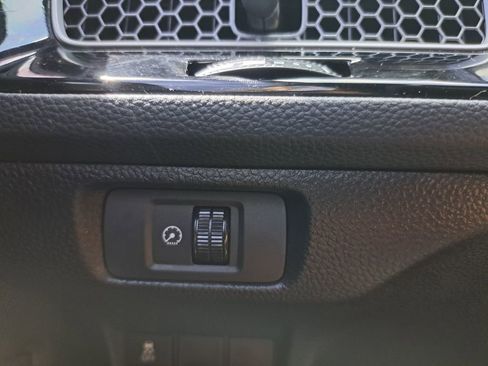 Used 2025 Honda Civic Sport image 13