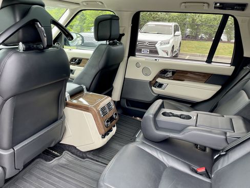 Used 2019 Land Rover Range Rover Long Wheelbase Supercharged AWD/4WD image 30