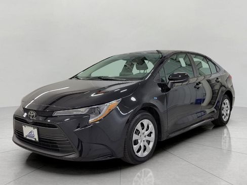Used 2024 Toyota Corolla LE FWD image 13