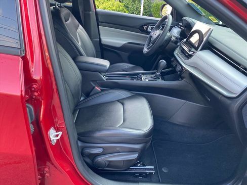 Certified 2025 Jeep Compass Limited AWD/4WD image 22