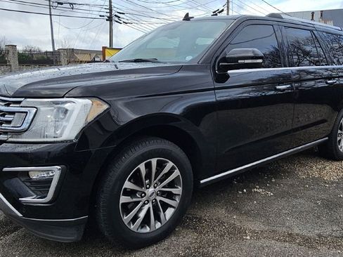 Used 2018 Ford Expedition Max Limited image 3