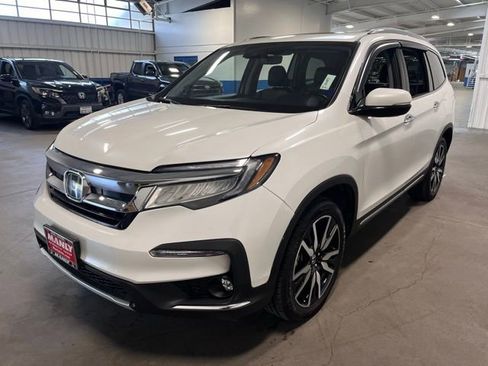 Used 2020 Honda Pilot Touring image 7