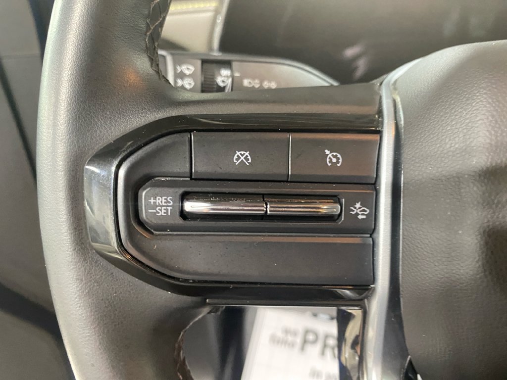 Certified 2024 Chevrolet Colorado ZR2 w/ Safety Package AWD/4WD image 31