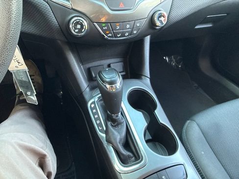 Used 2016 Chevrolet Cruze LT FWD image 34