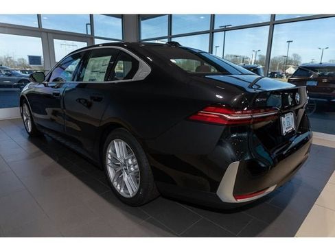 New 2025 BMW 530i xDrive 530i xDrive w/ Premium Package image 4