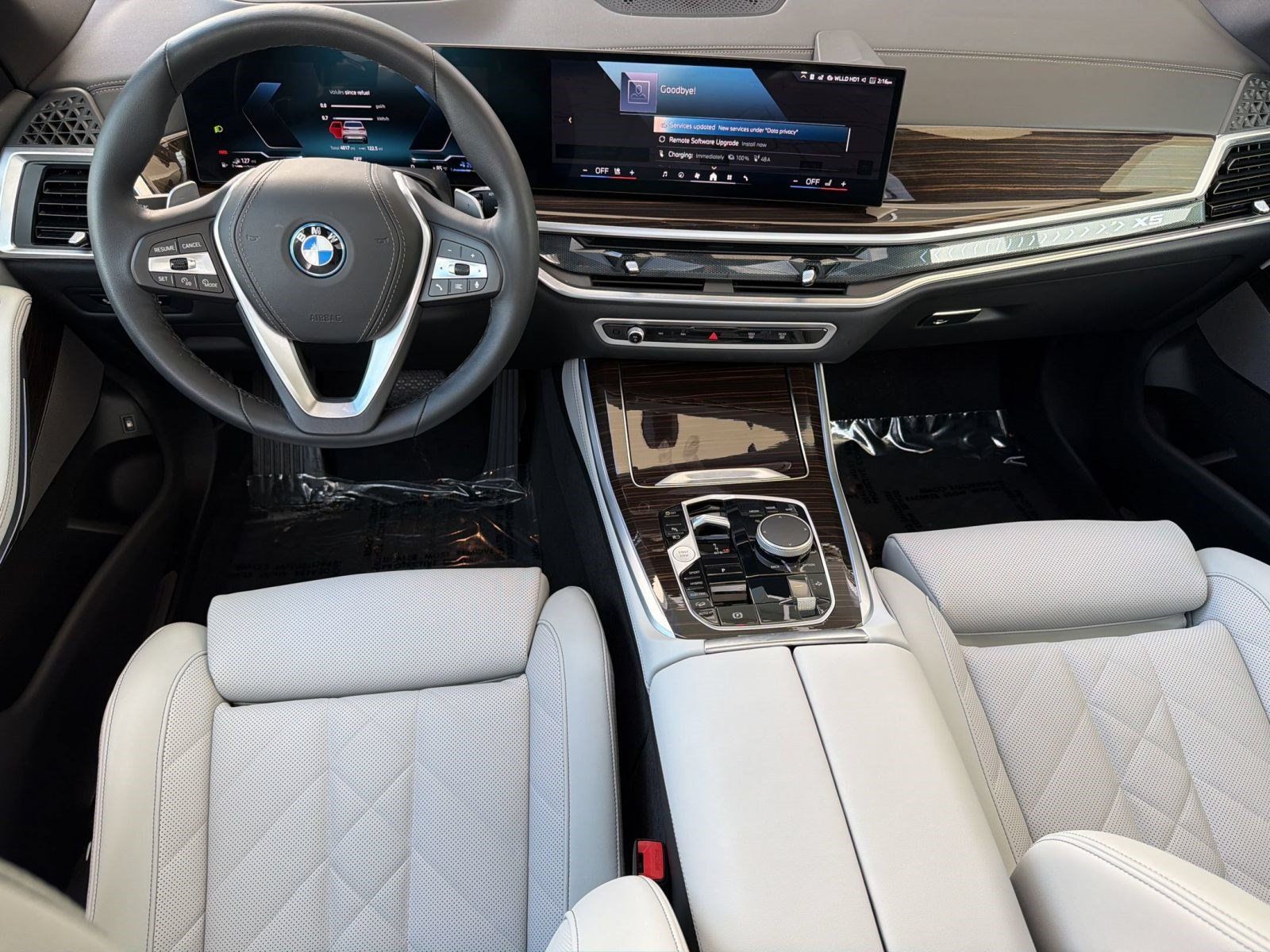 Used 2026 BMW X5 xDrive50e AWD/4WD image 14