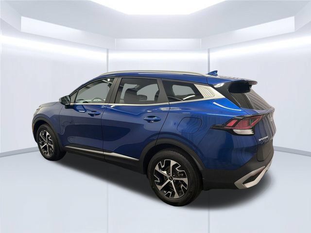 Certified 2024 Kia Sportage EX AWD/4WD image 4
