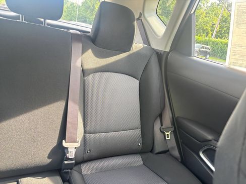 Used 2025 Kia Soul LX w/ LX Technology Package FWD image 35