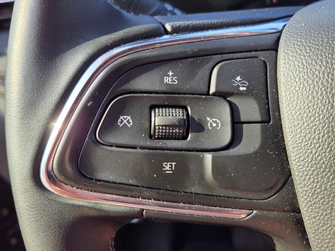 Used 2025 Buick Encore GX Preferred FWD image 24
